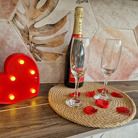 Atoumo Appartement Love Jacuzzi & Jardin Disneyland Paris Quincy-Voisins Zewnętrze zdjęcie